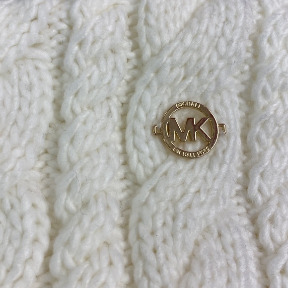 NWT Michael Kors French Chunky Cable Knit Infinity Scarf - Picture 4 of 12